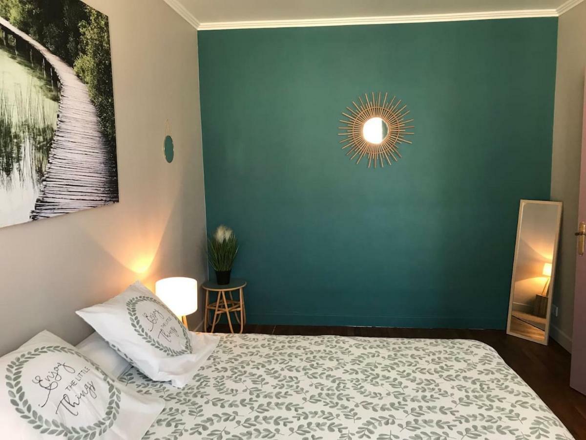 Appartement De Charme En Plein Coeur Du Centre Ville De Compiegne Ngoại thất bức ảnh