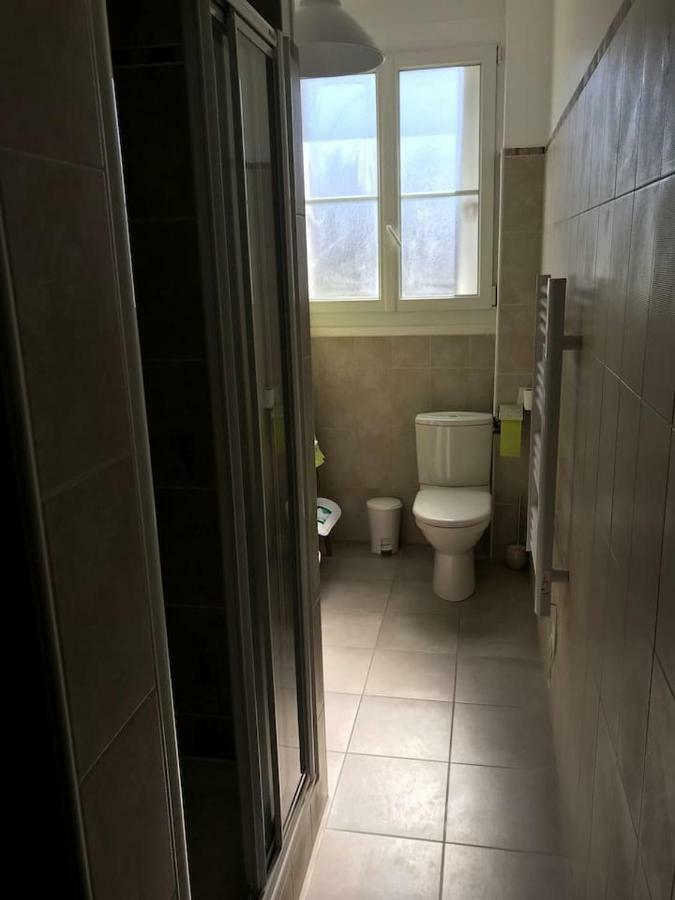 Appartement De Charme En Plein Coeur Du Centre Ville De Compiegne Ngoại thất bức ảnh