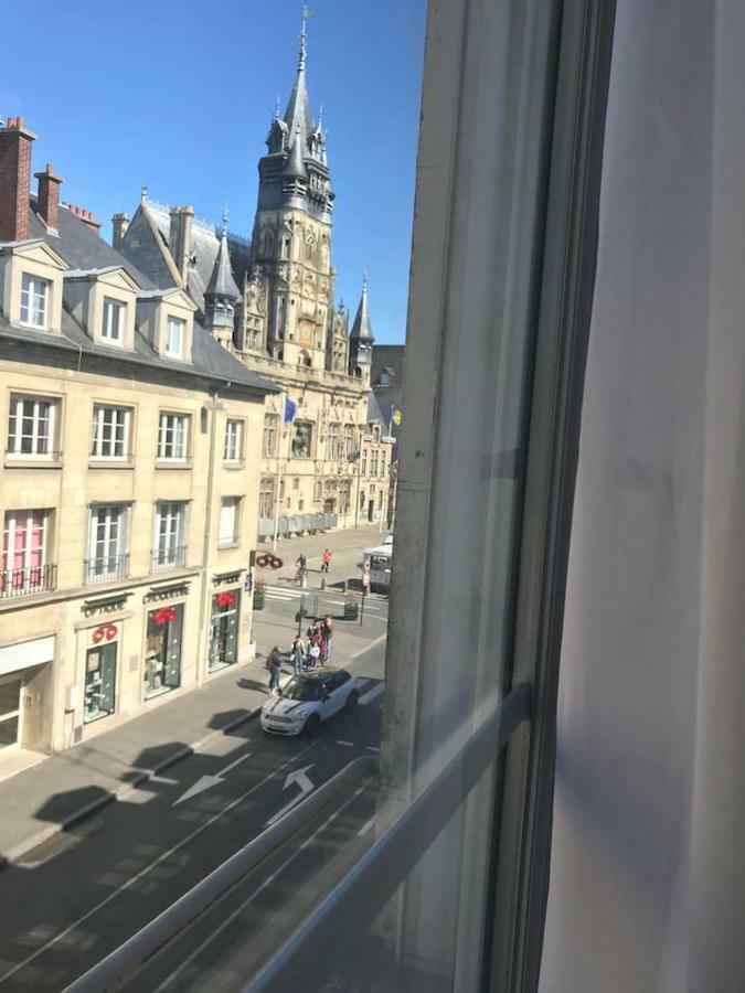 Appartement De Charme En Plein Coeur Du Centre Ville De Compiegne Ngoại thất bức ảnh